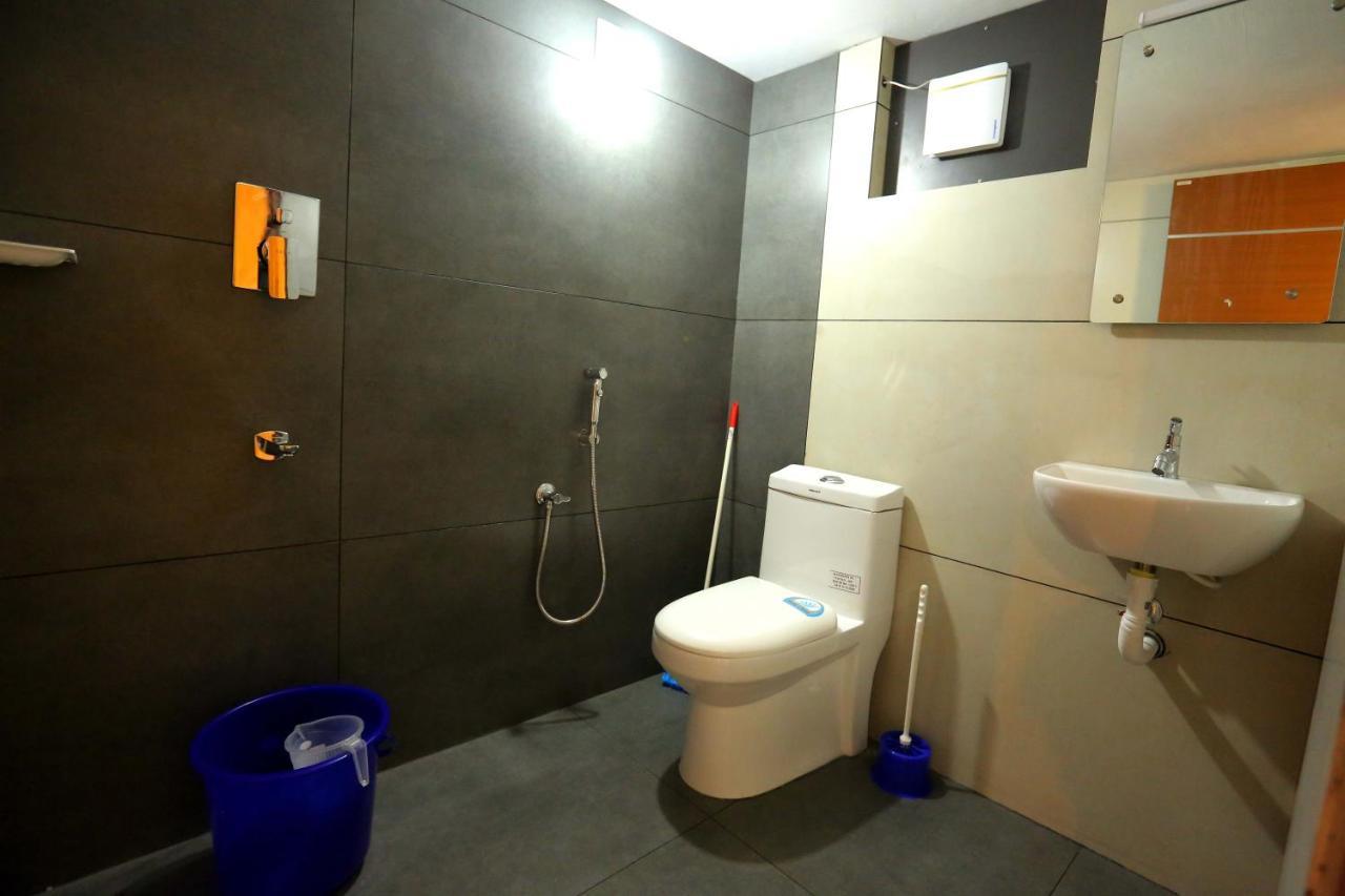 Kira Palace Residency Hotell Ernakulam Eksteriør bilde