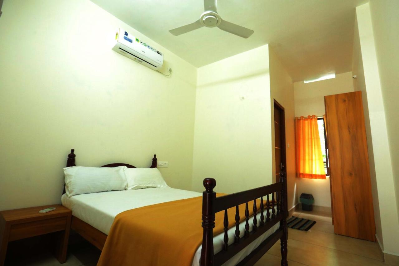 Kira Palace Residency Hotell Ernakulam Eksteriør bilde