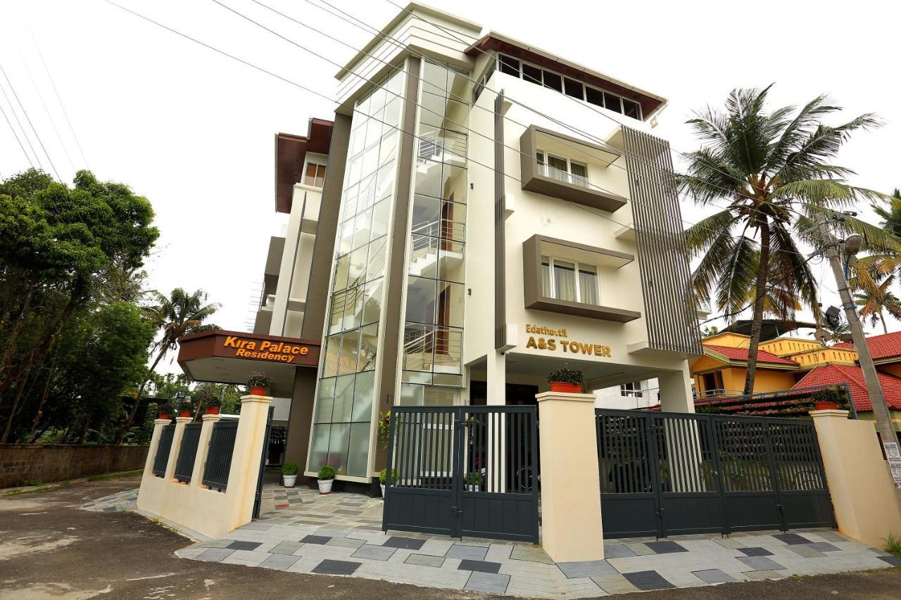 Kira Palace Residency Hotell Ernakulam Eksteriør bilde